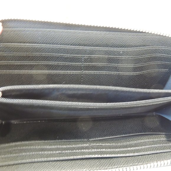 Black Coach pebble leather wristlet/wallet - Picture 3 of 5